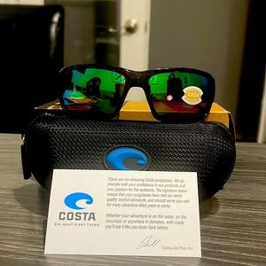 Costa Mens Faintail 580p NWT